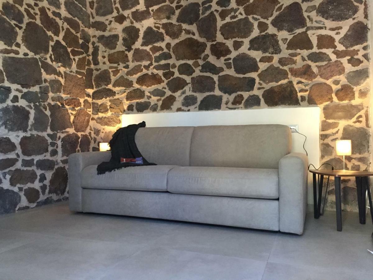 Sa Domo De Mannoi Su Catreathu Villa โอโรเซย ภายนอก รูปภาพ