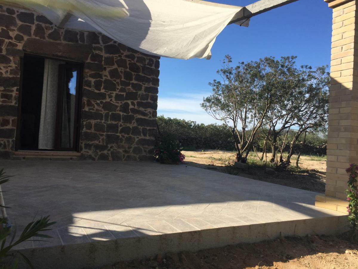Sa Domo De Mannoi Su Catreathu Villa โอโรเซย ภายนอก รูปภาพ