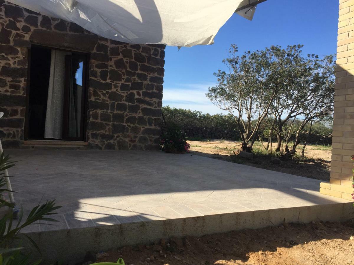 Sa Domo De Mannoi Su Catreathu Villa โอโรเซย ภายนอก รูปภาพ